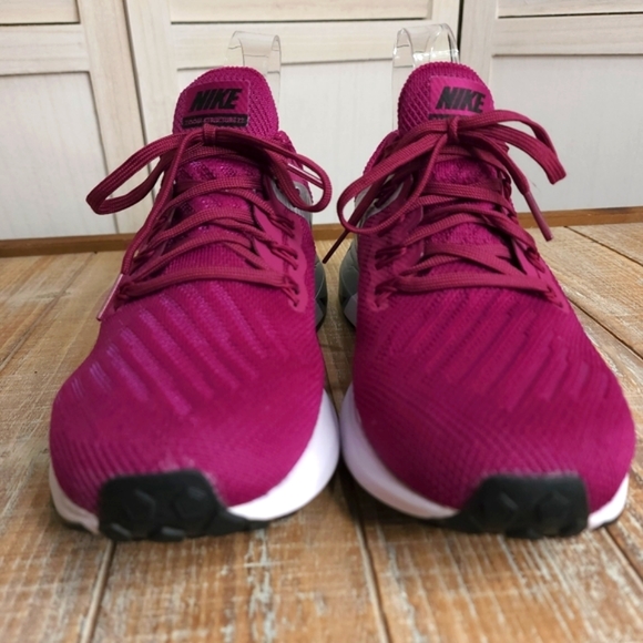Nike Zoom Stucture 22. Woman’s size 7 1/2. Magenta - Picture 3 of 12